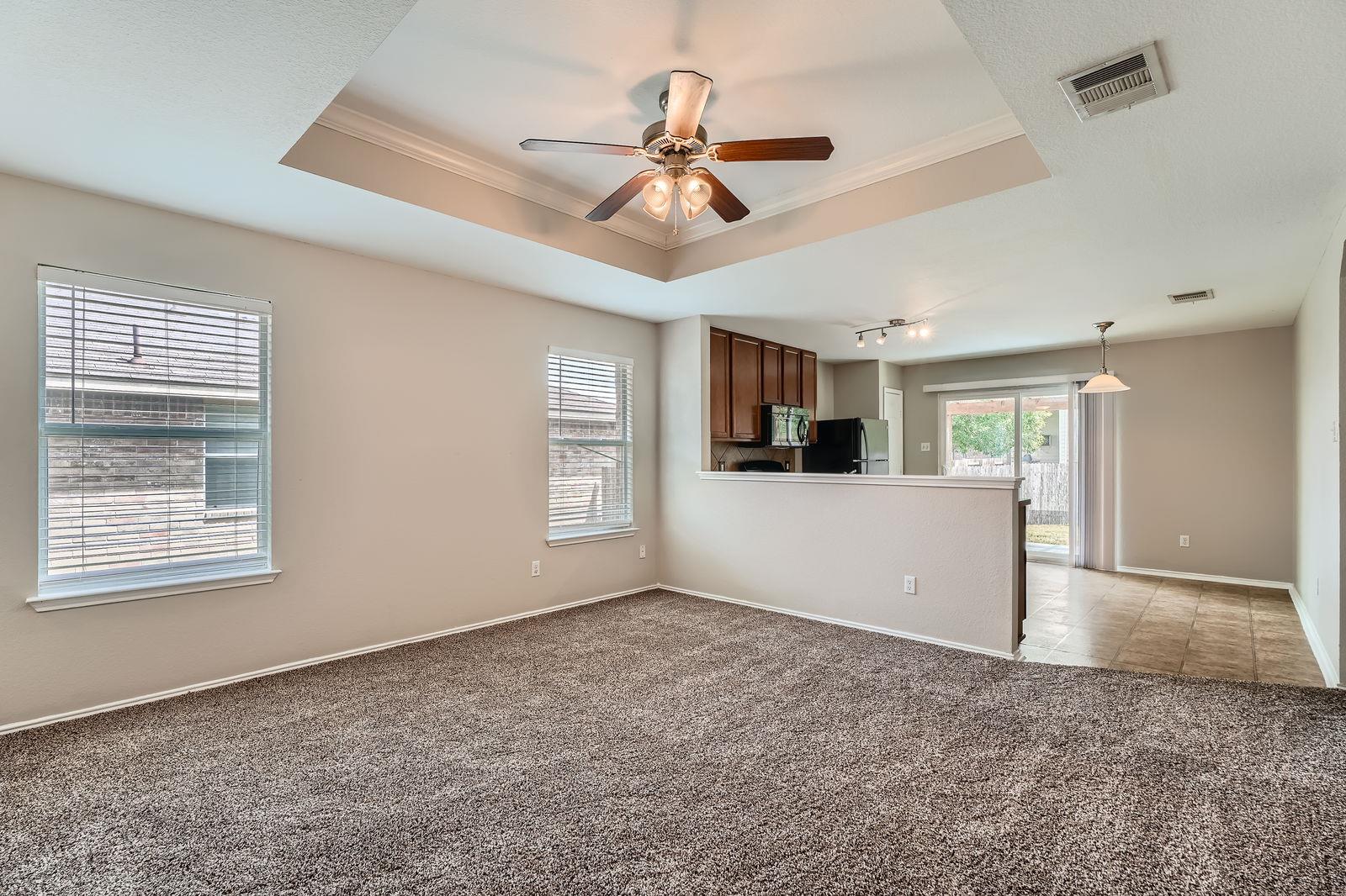 315 Moonwalker Trl Property Photo 2