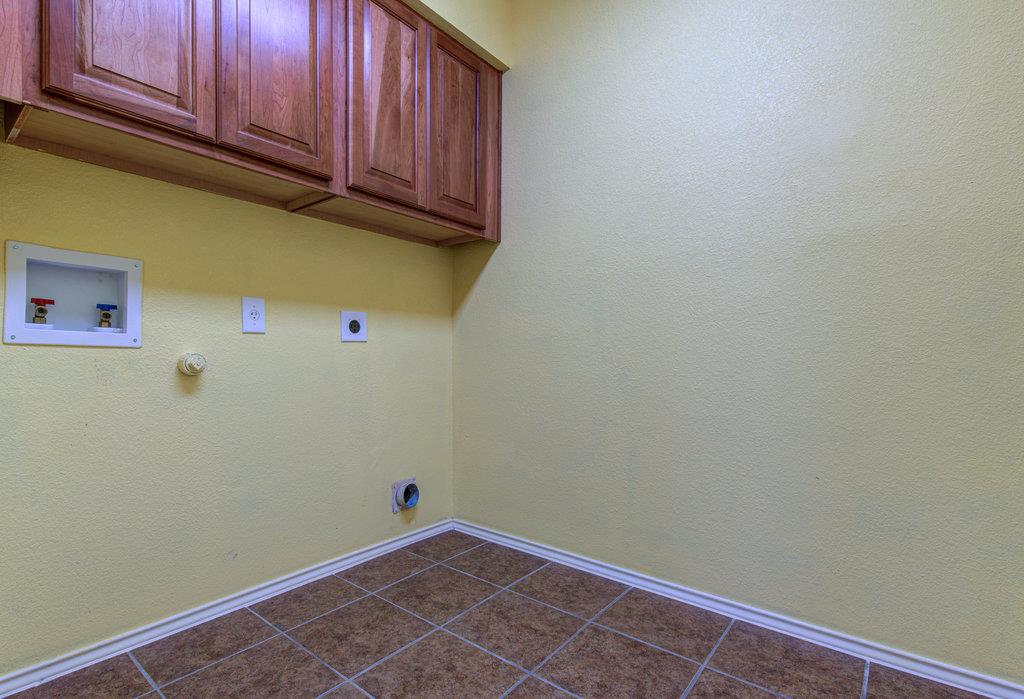 307 Riverine Way Property Photo 12