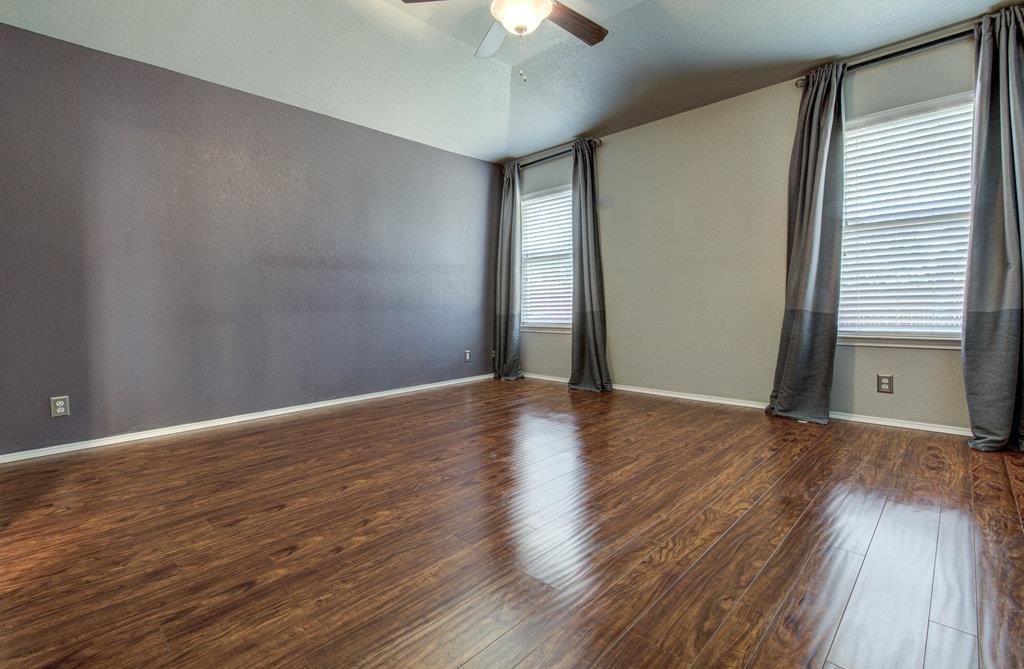 307 Riverine Way Property Photo 13