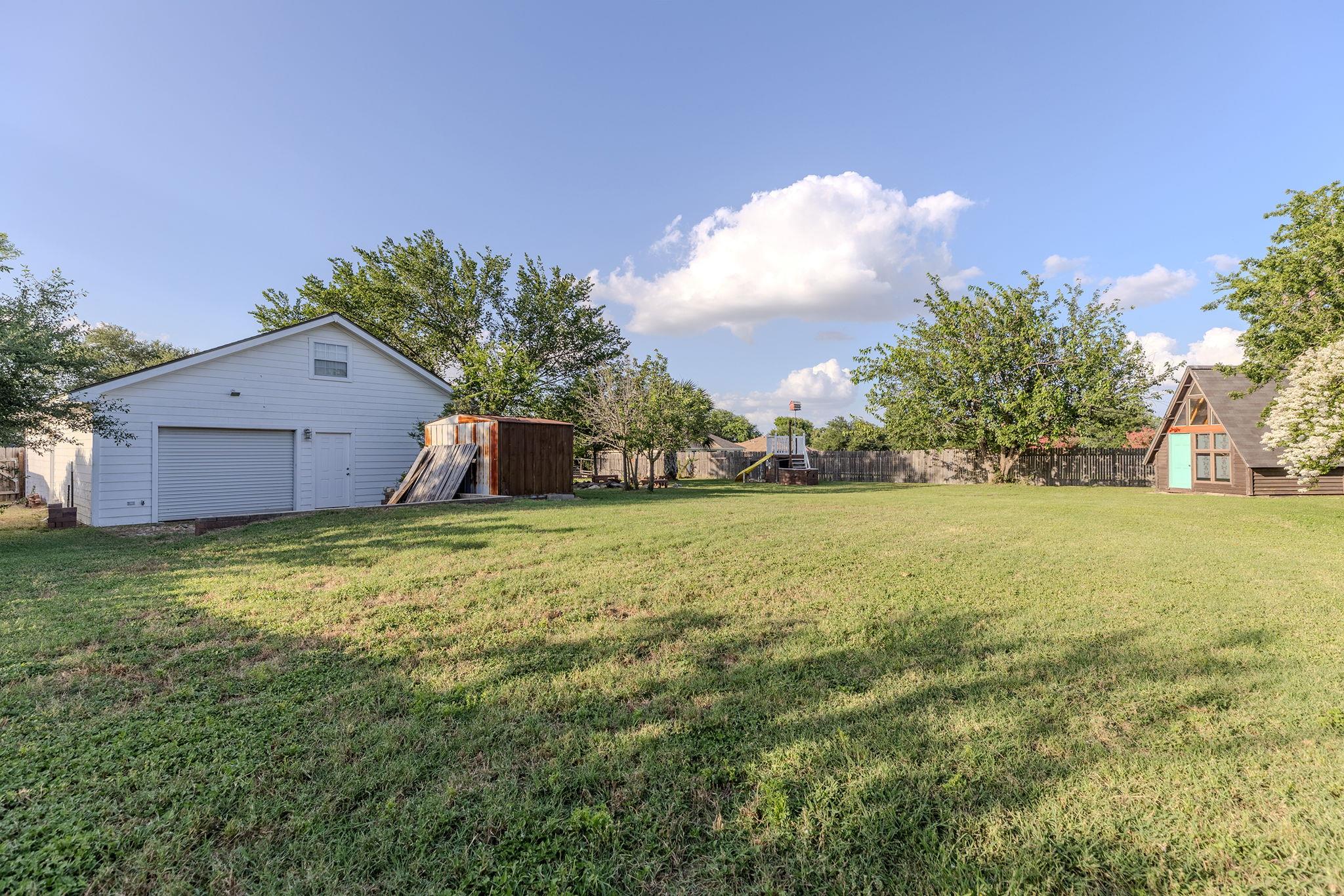 104 Adelfa Dr Property Photo 20