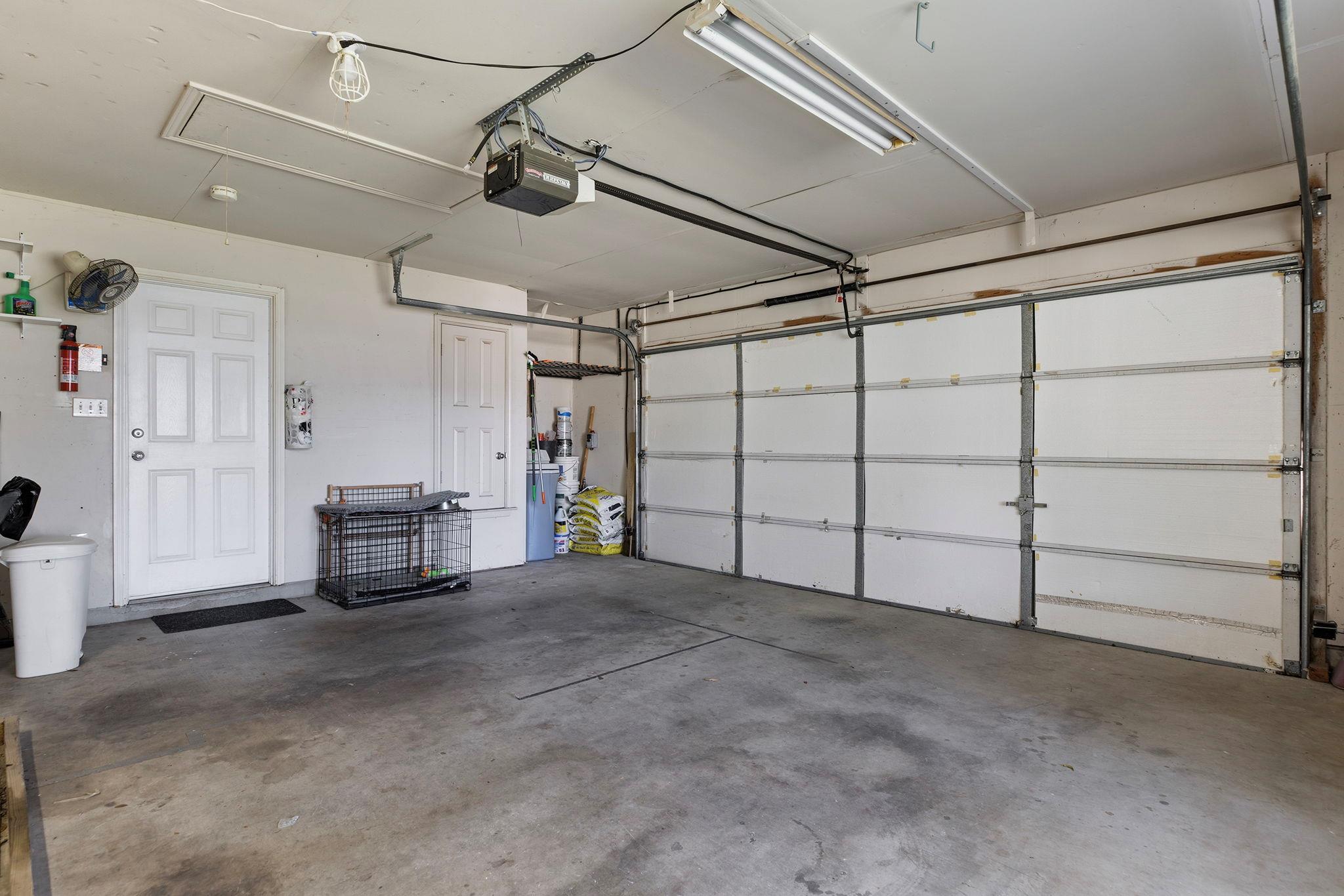 104 Adelfa Dr Property Photo 39