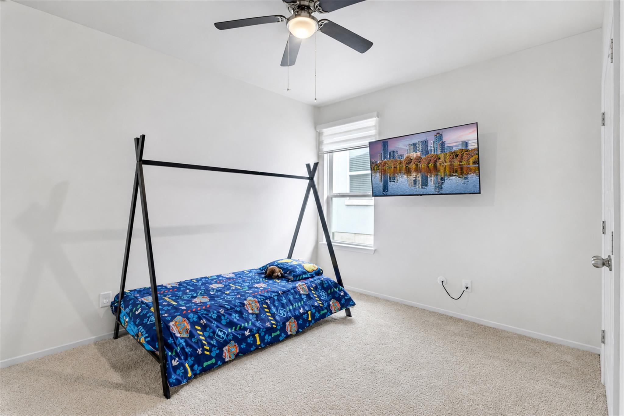13701 Ronald W Reagan Blvd #34 Property Photo 28