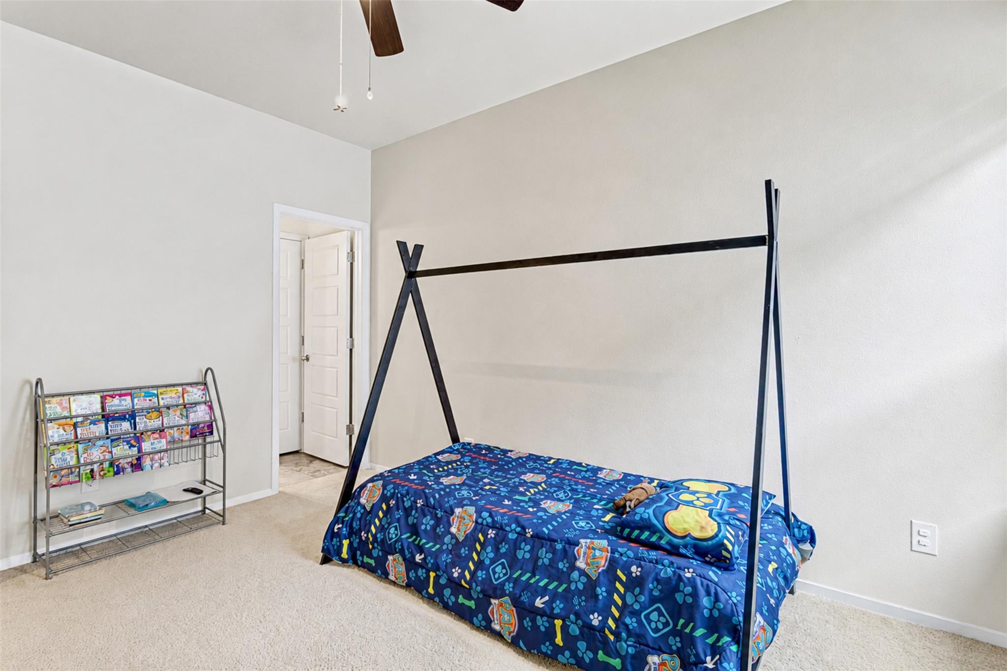 13701 Ronald W Reagan Blvd #34 Property Photo 29