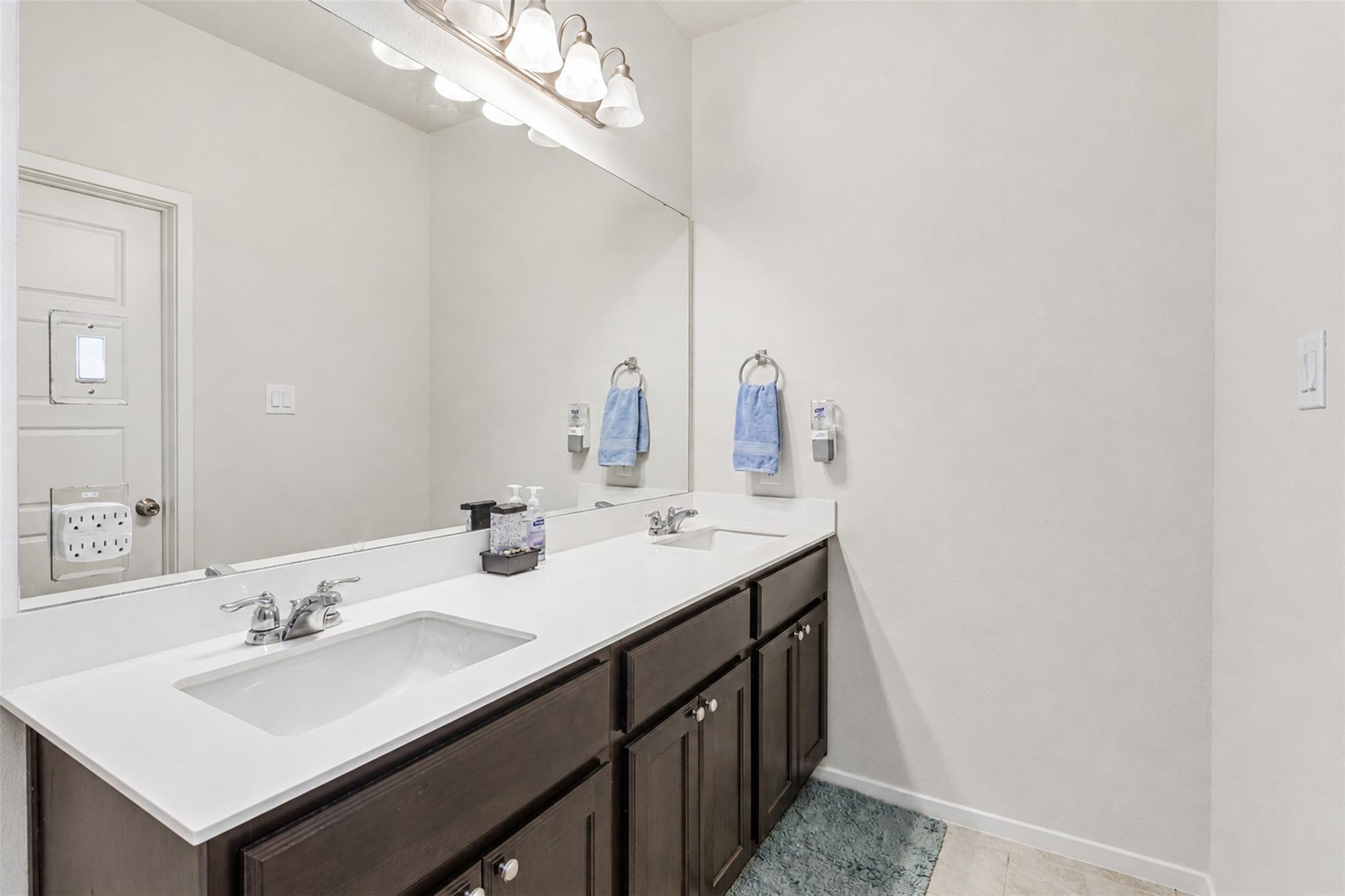 13701 Ronald W Reagan Blvd #34 Property Photo 34