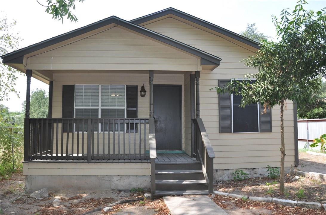 6321 Crumley Ln Property Photo