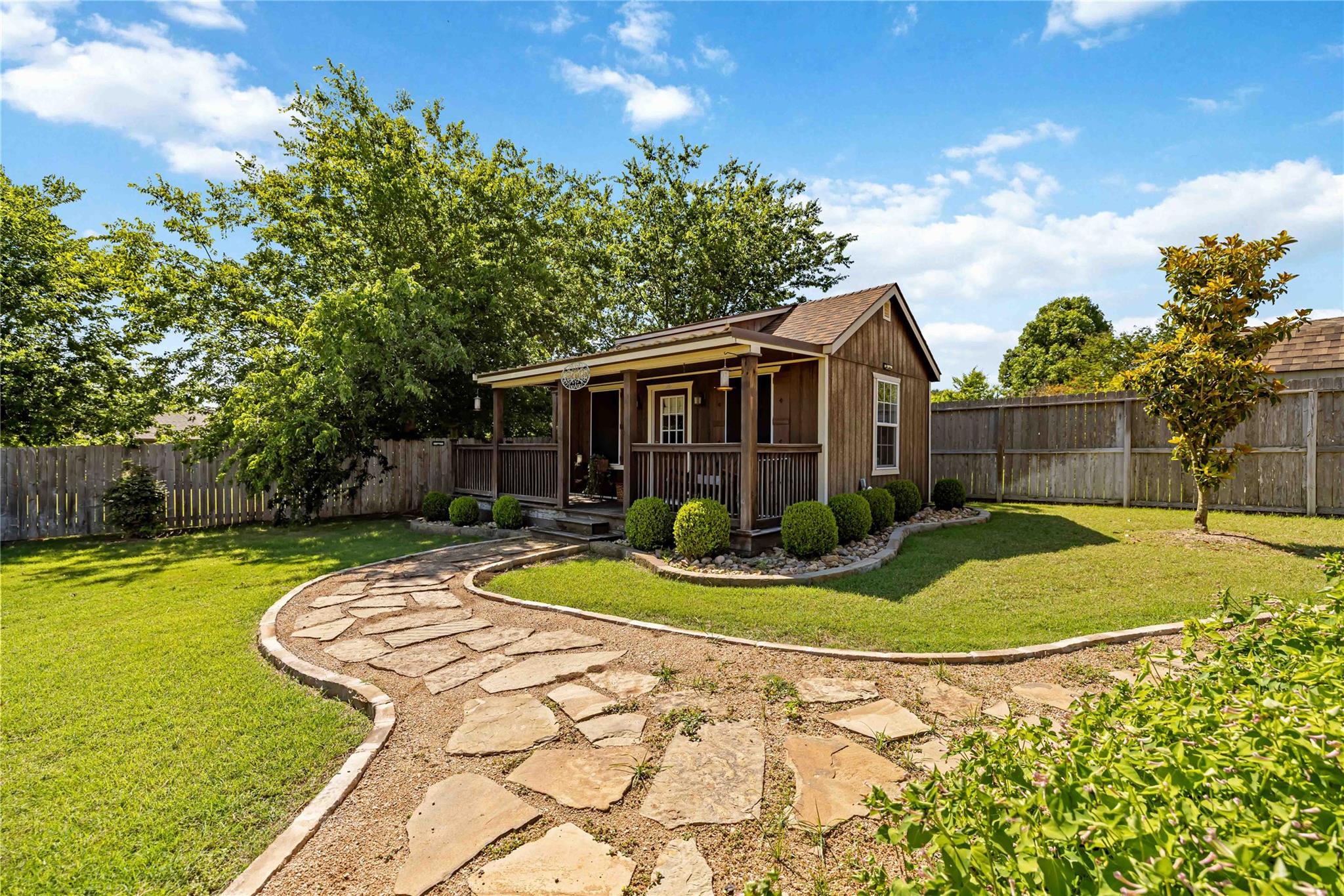 9428734 Property Photo 28