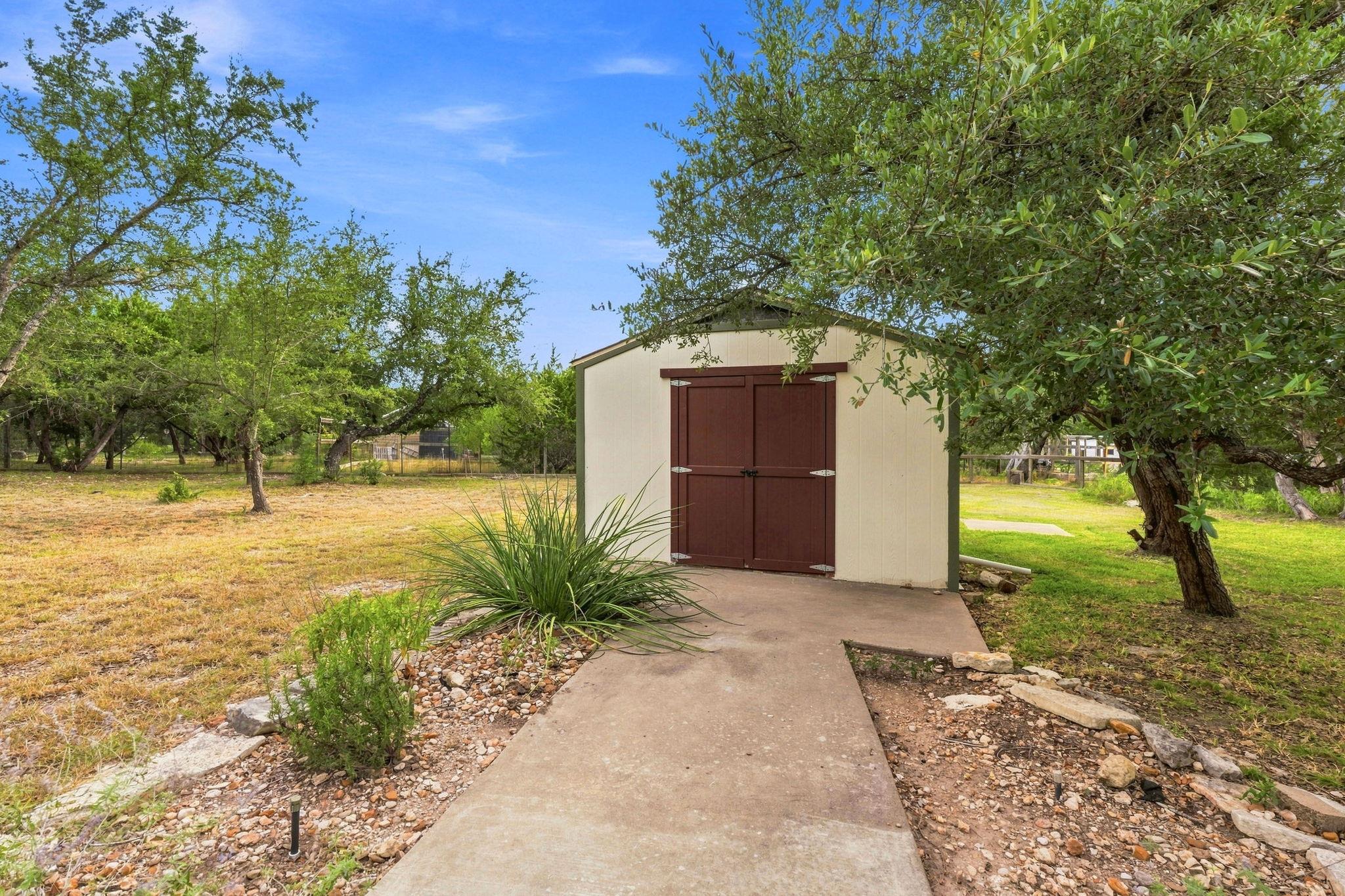 607 Saddlehorn Dr Property Photo 34