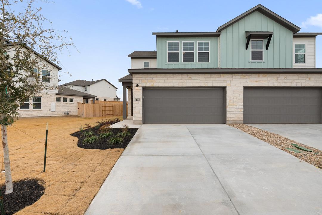 102 Marie Way Property Photo 1