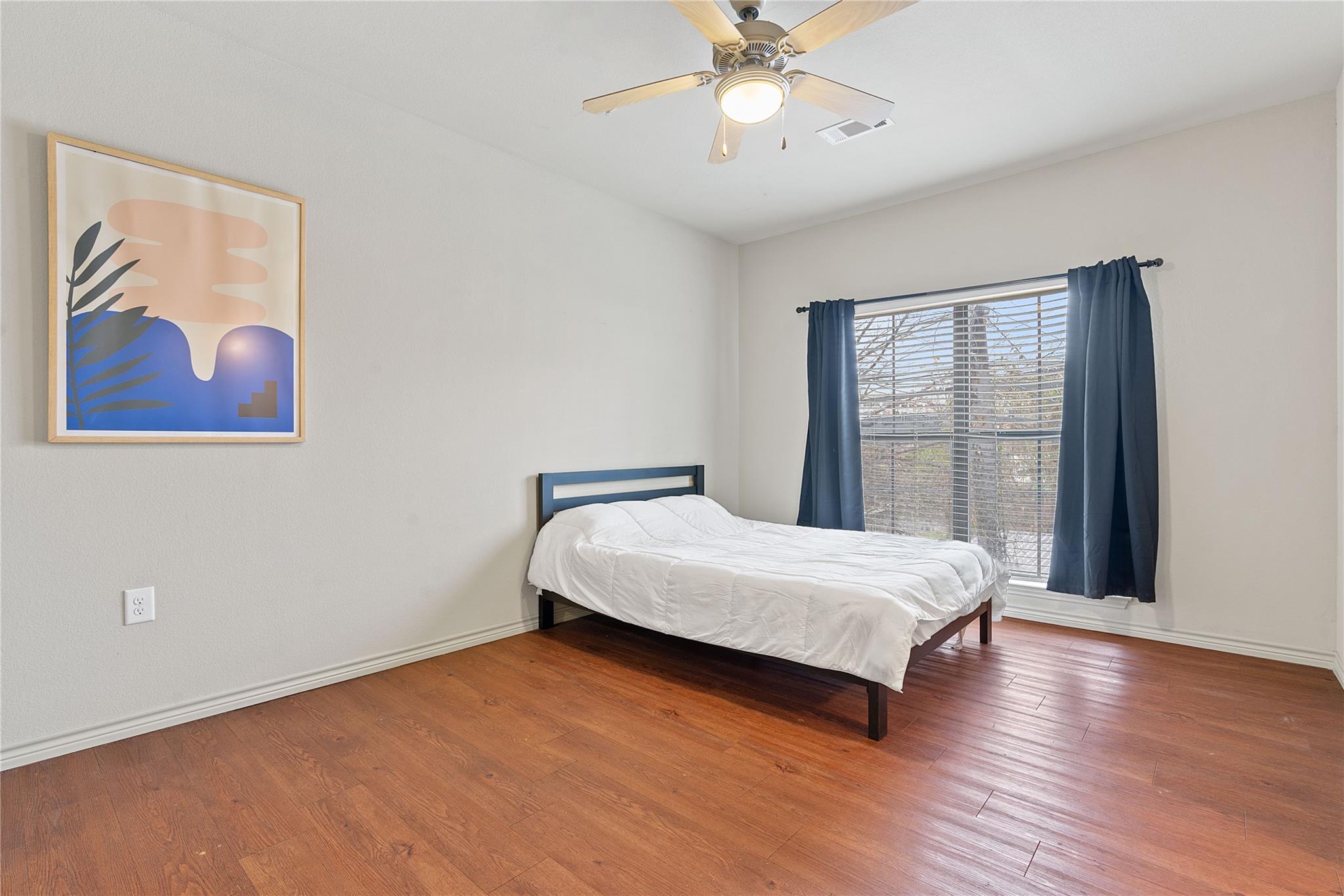 5117 N Lamar Blvd #100 Property Photo 1