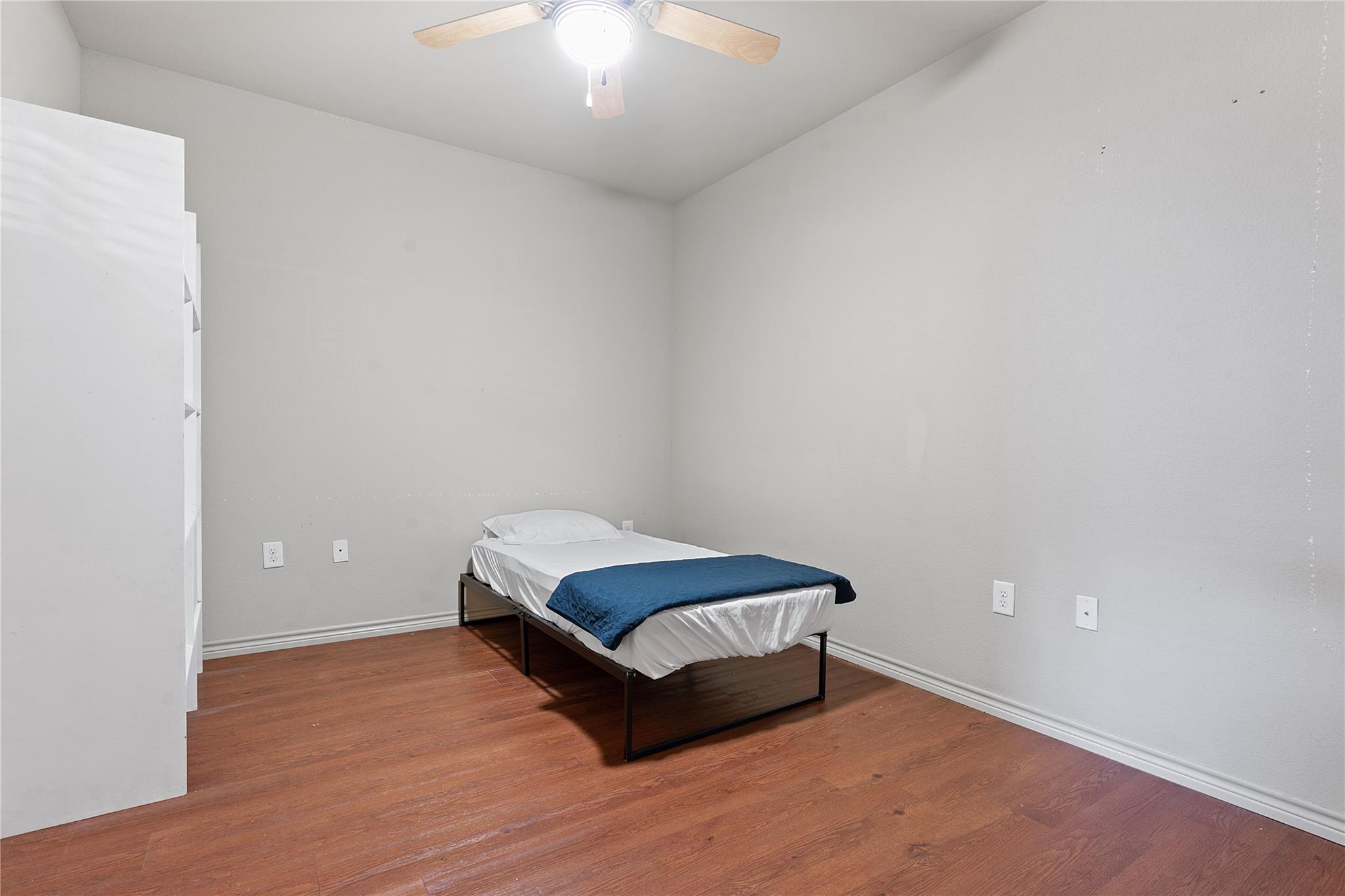 5117 N Lamar Blvd #100 Property Photo 5