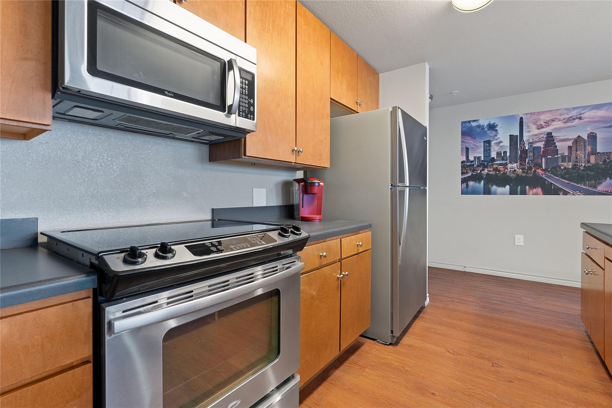 5117 N Lamar Blvd #100 Property Photo 8