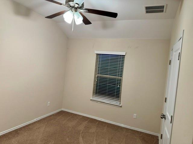 712 Manzano Ln Property Photo 4