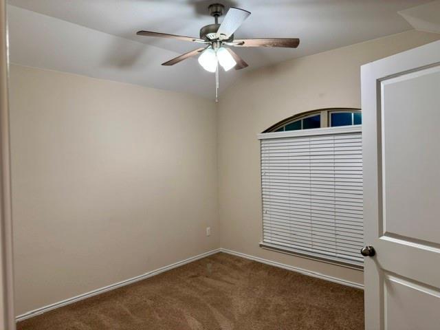 712 Manzano Ln Property Photo 6