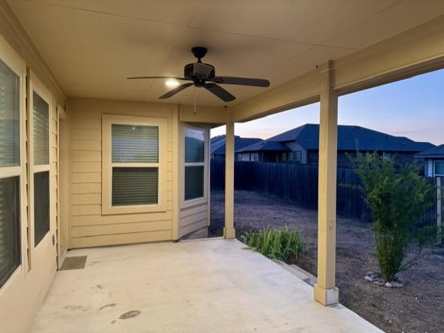 712 Manzano Ln Property Photo 18