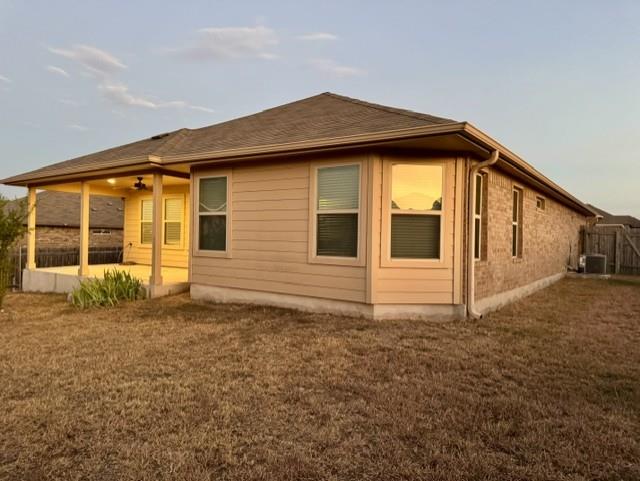 712 Manzano Ln Property Photo 21