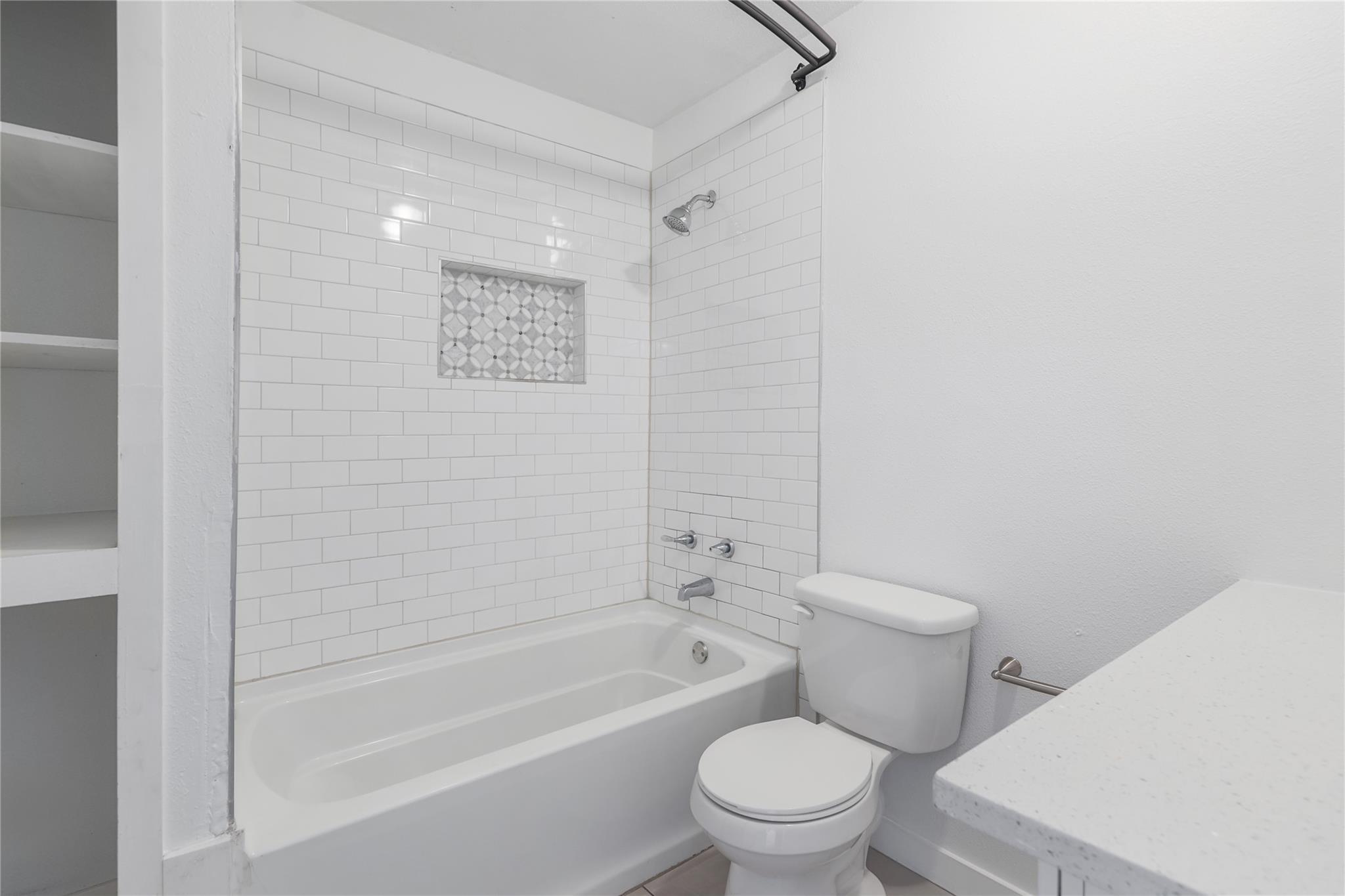 2201 Mission Hill Cir Property Photo 11