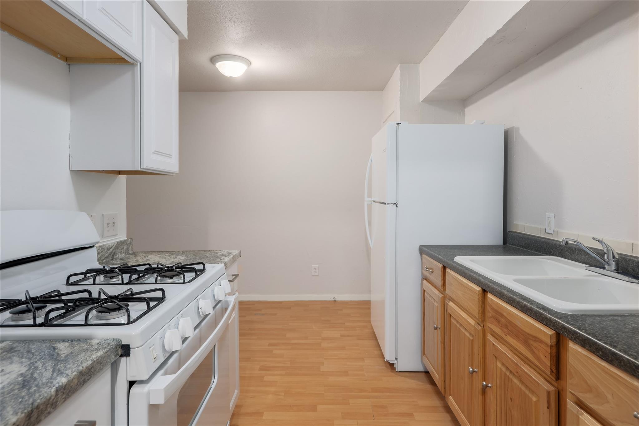 2201 Mission Hill Cir Property Photo 24