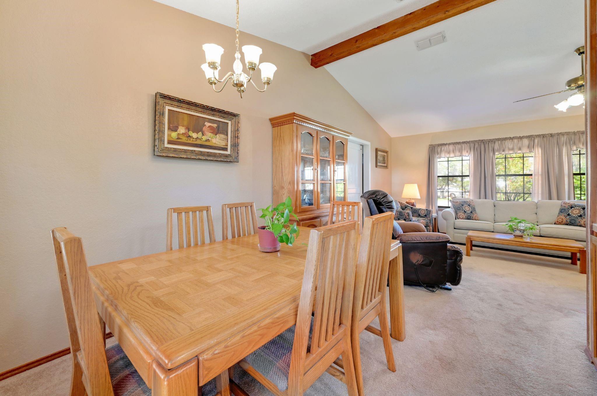 502 Live Oak Dr Property Photo 12