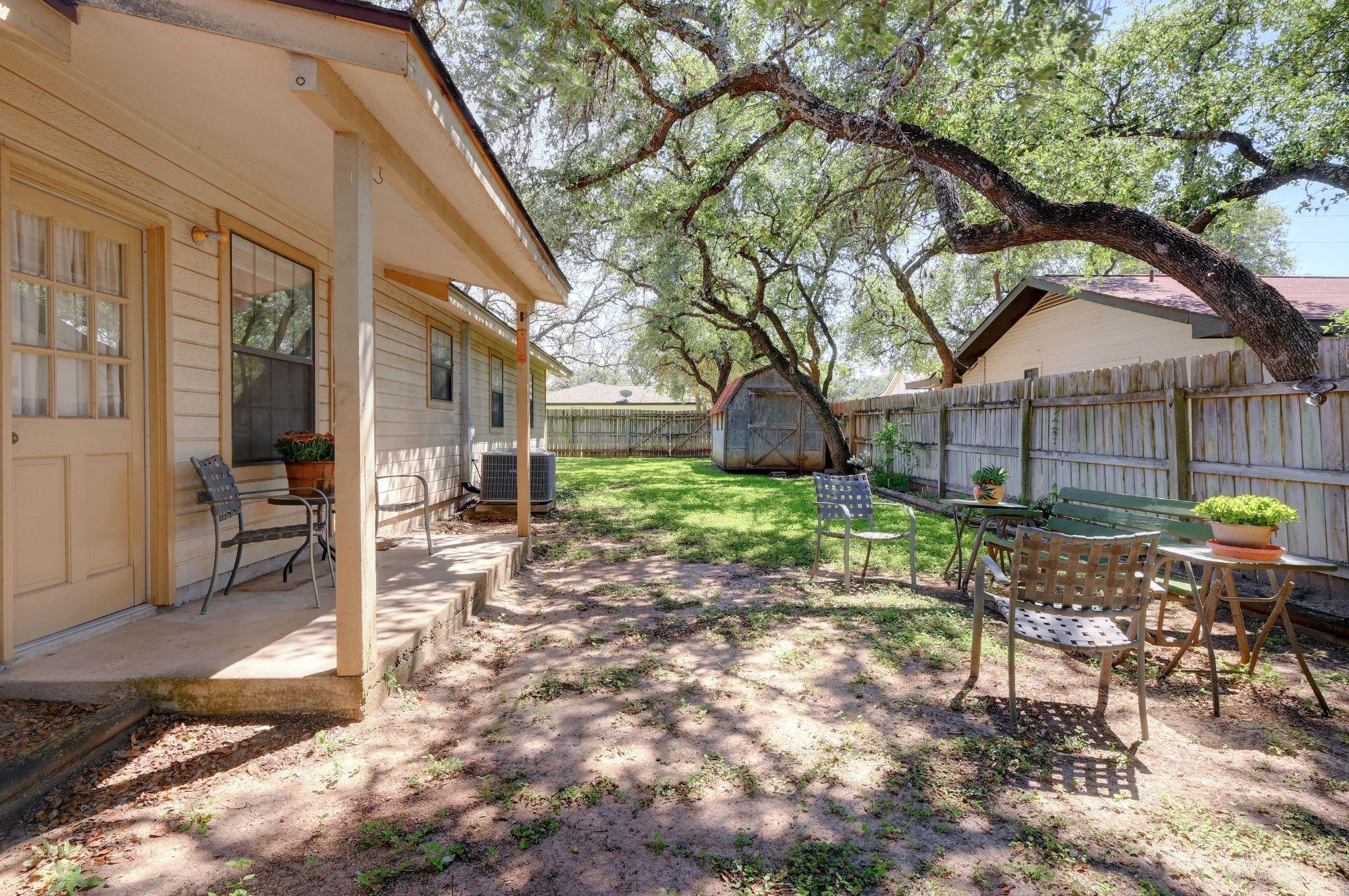 502 Live Oak Dr Property Photo 26