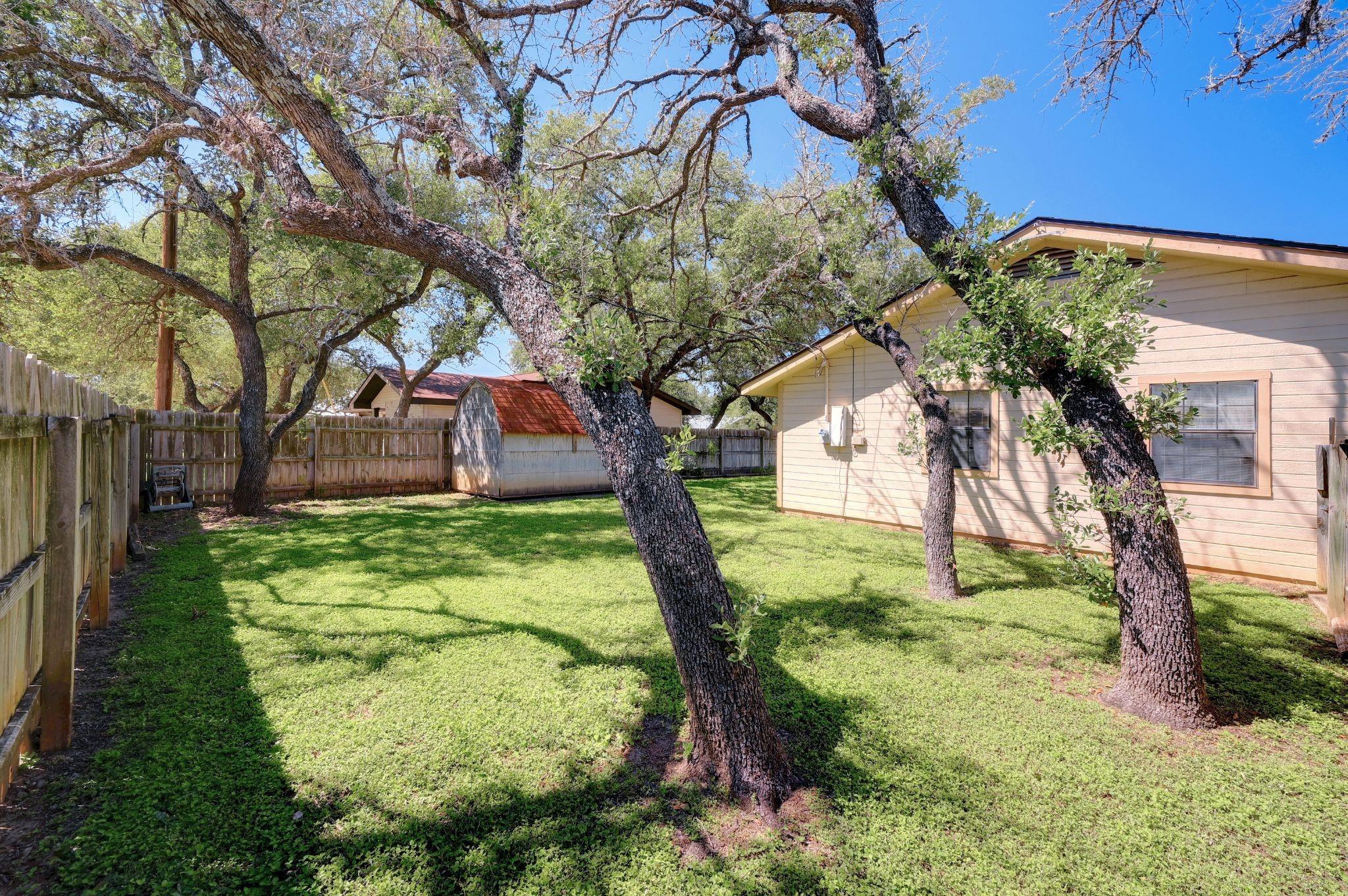 502 Live Oak Dr Property Photo 29