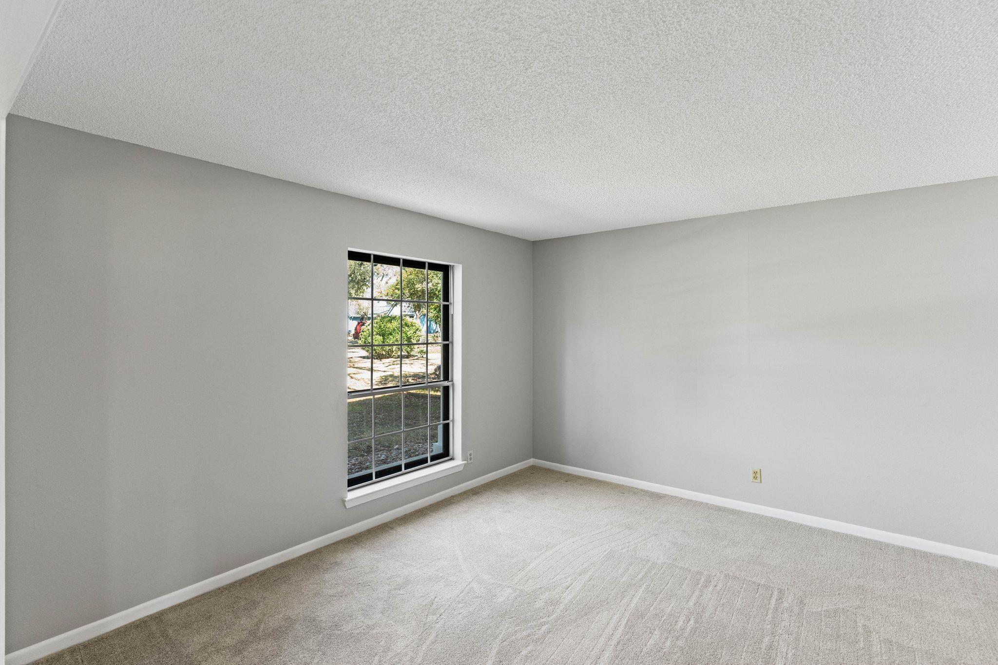 7701 Penelope Cir Property Photo 4