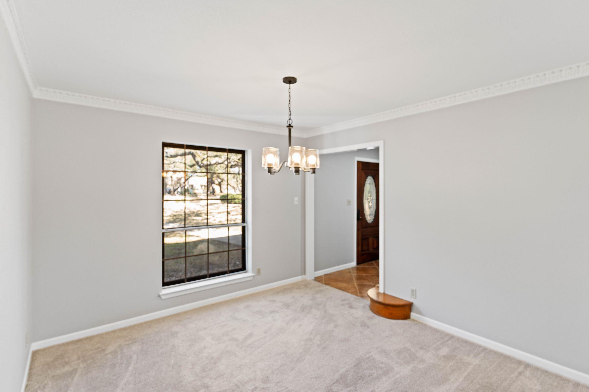 7701 Penelope Cir Property Photo 6