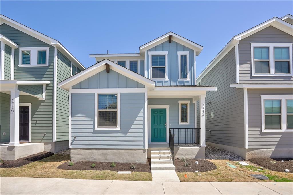 1724 W Artesian Springs Xing Property Photo 1