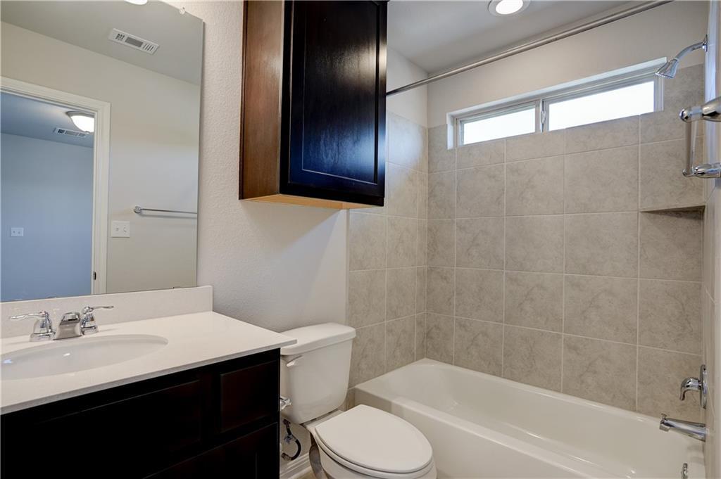 1724 W Artesian Springs Xing Property Photo 14