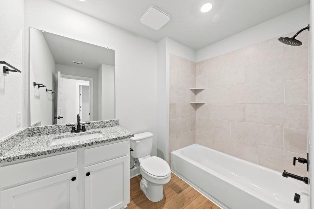 9312 Gladsome Path Property Photo 13