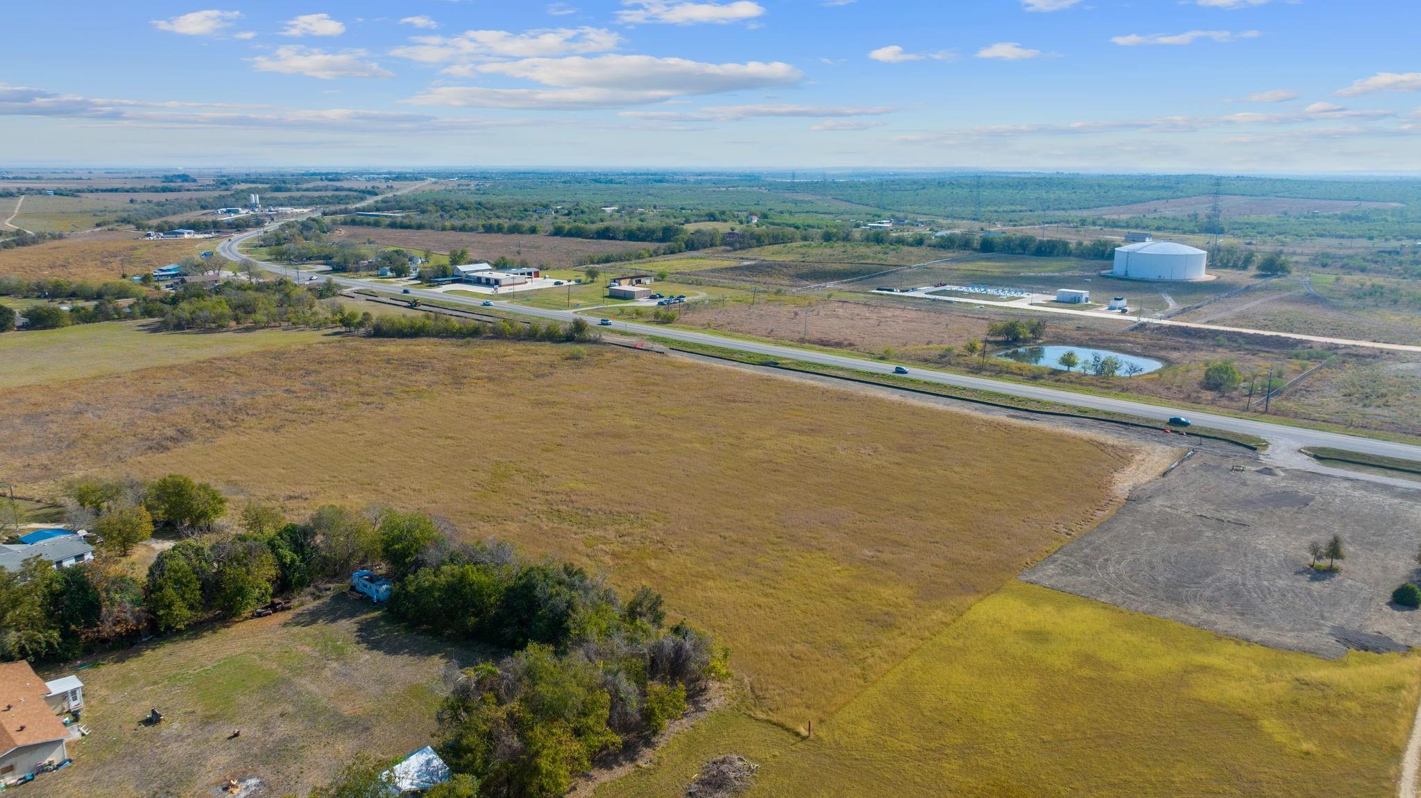 9800 Highway 142 Property Photo 3