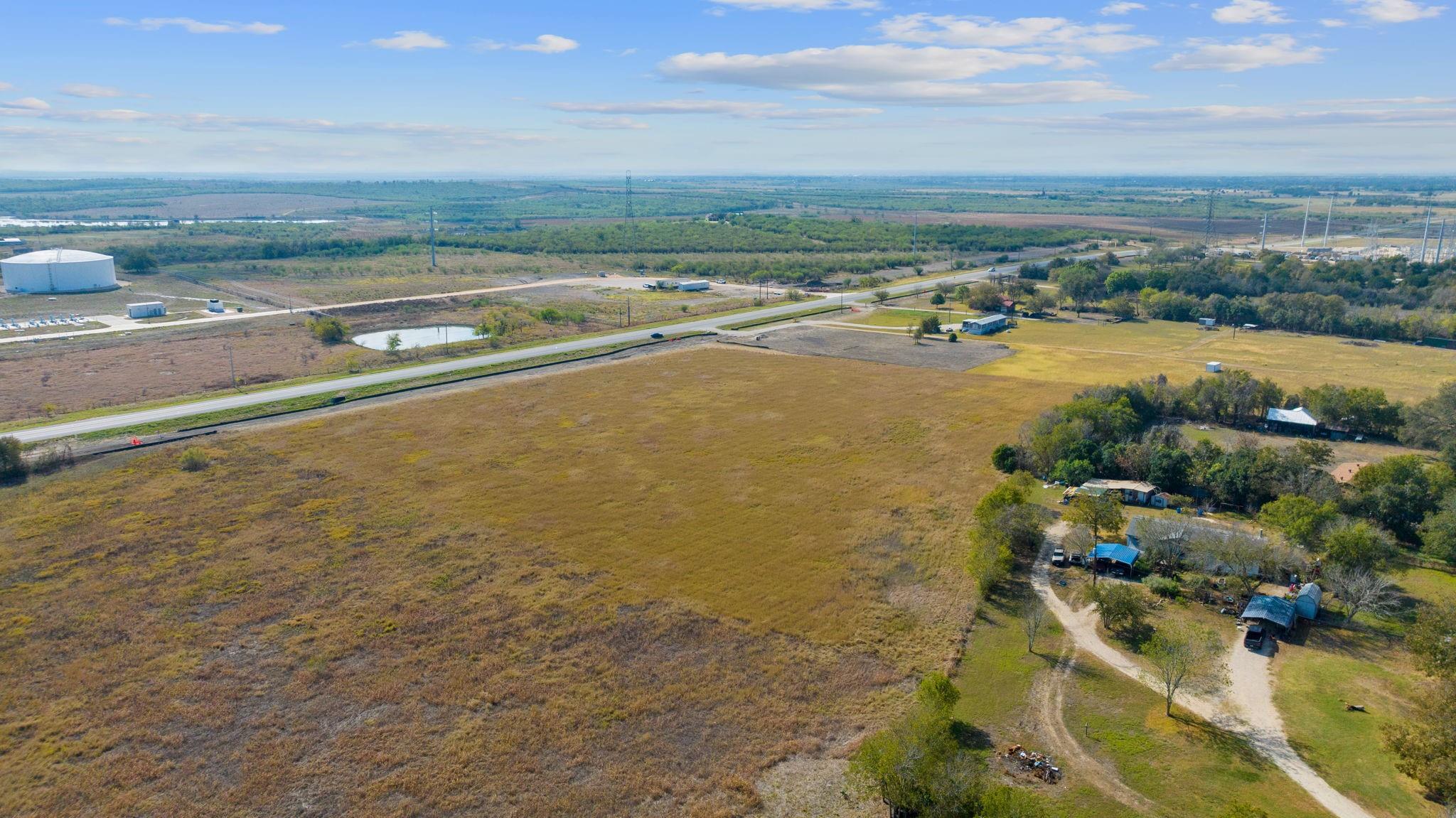 9800 Highway 142 Property Photo 5