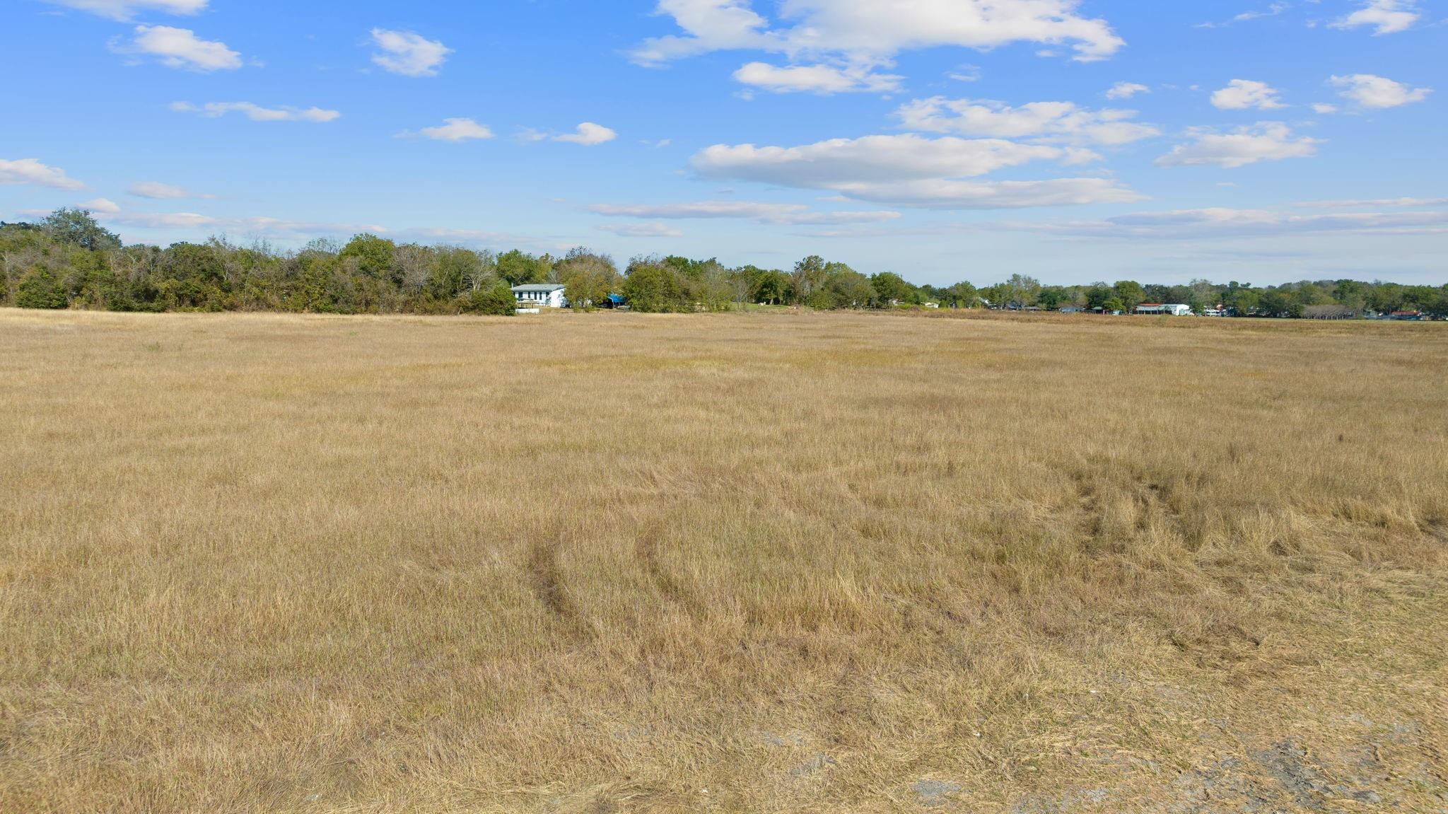 9800 Highway 142 Property Photo 9