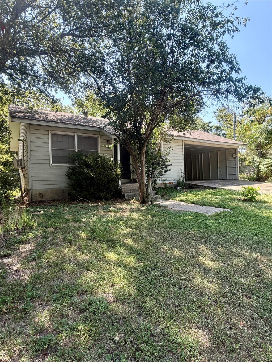 5503 Joe Sayers Ave #a Property Photo 1