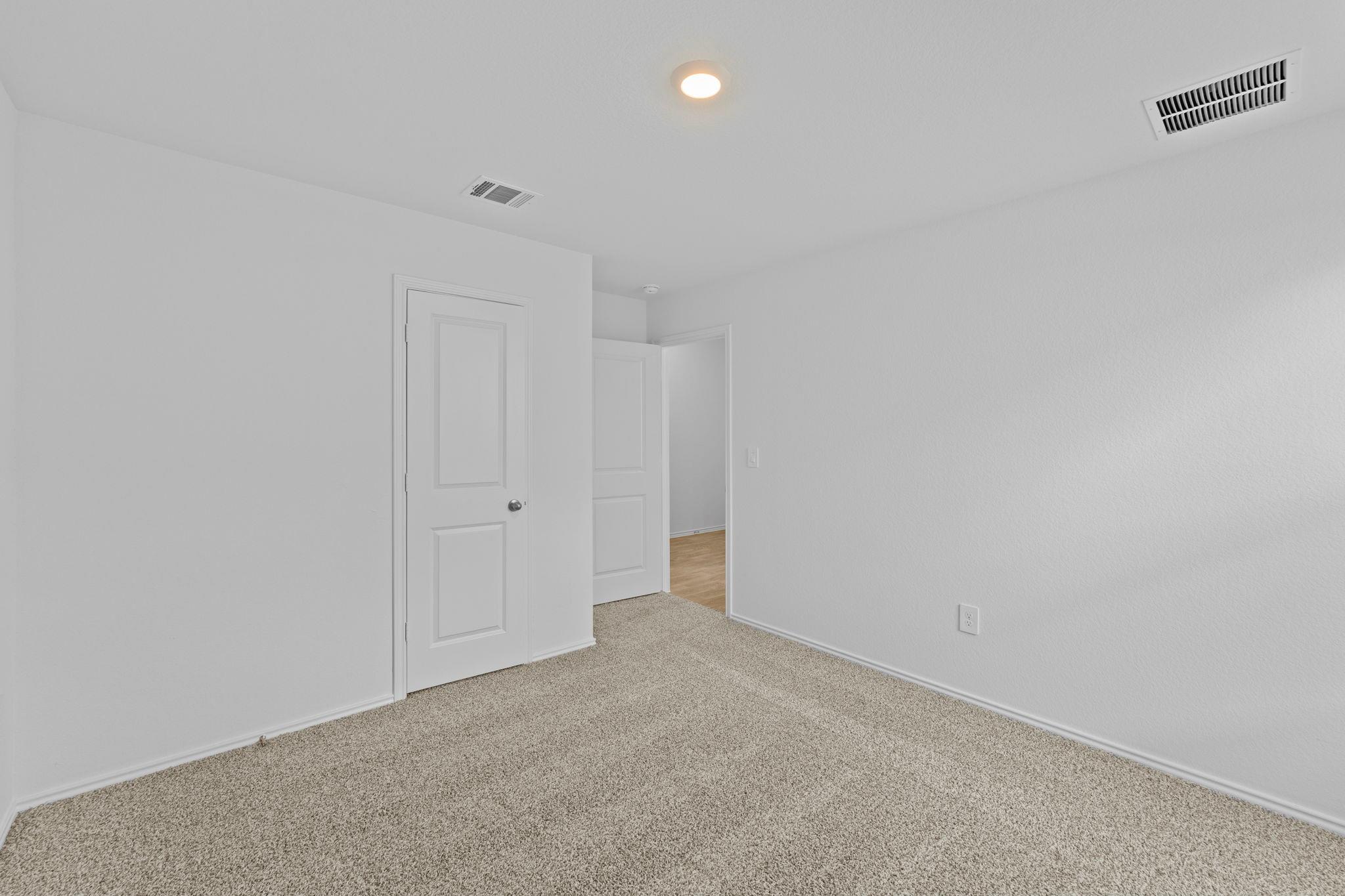 12208 Silverton Tree Bnd Property Photo 4