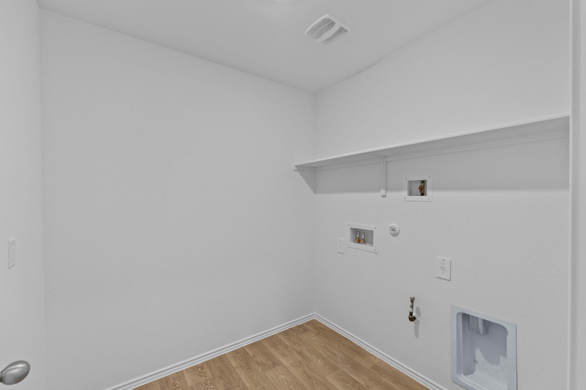 12208 Silverton Tree Bnd Property Photo 10