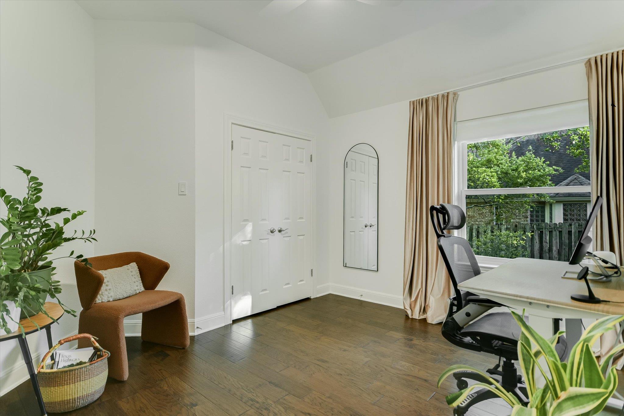 3101 Barton Point Dr Property Photo 15