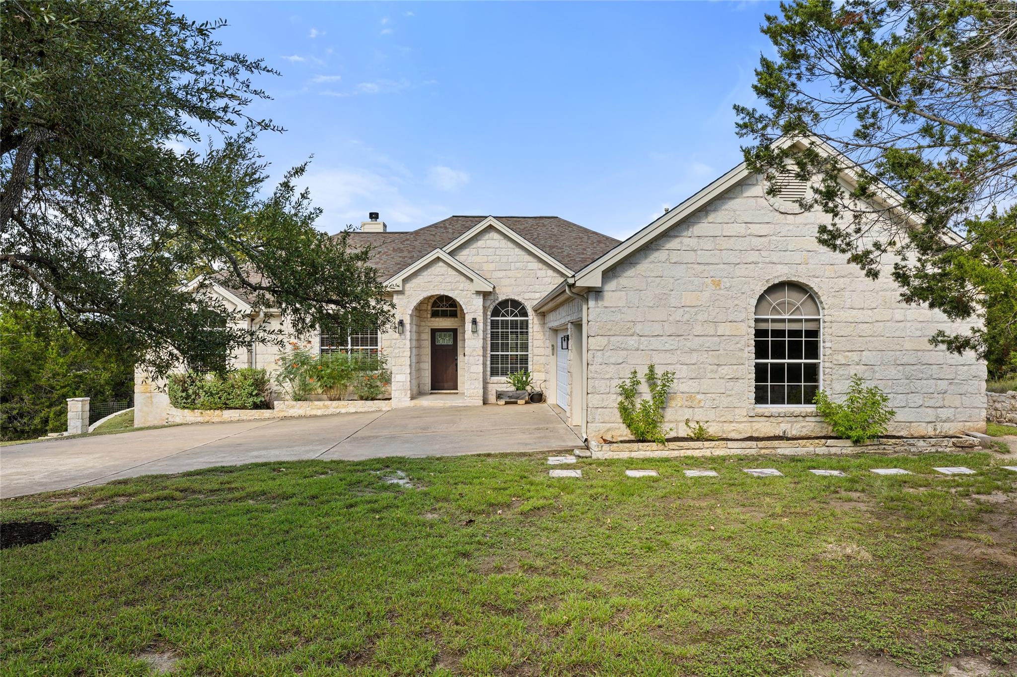 1025 Sunset Canyon Dr N Property Photo 1