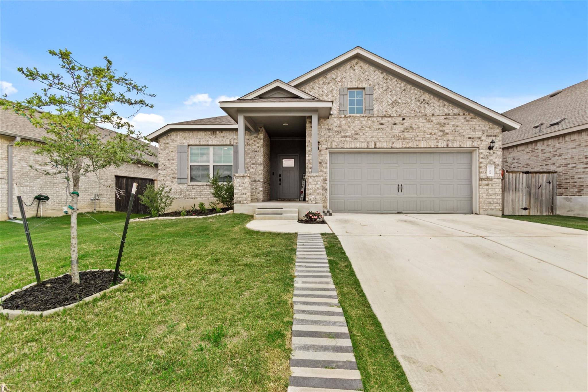 128 Smokebush Trl Property Photo 1