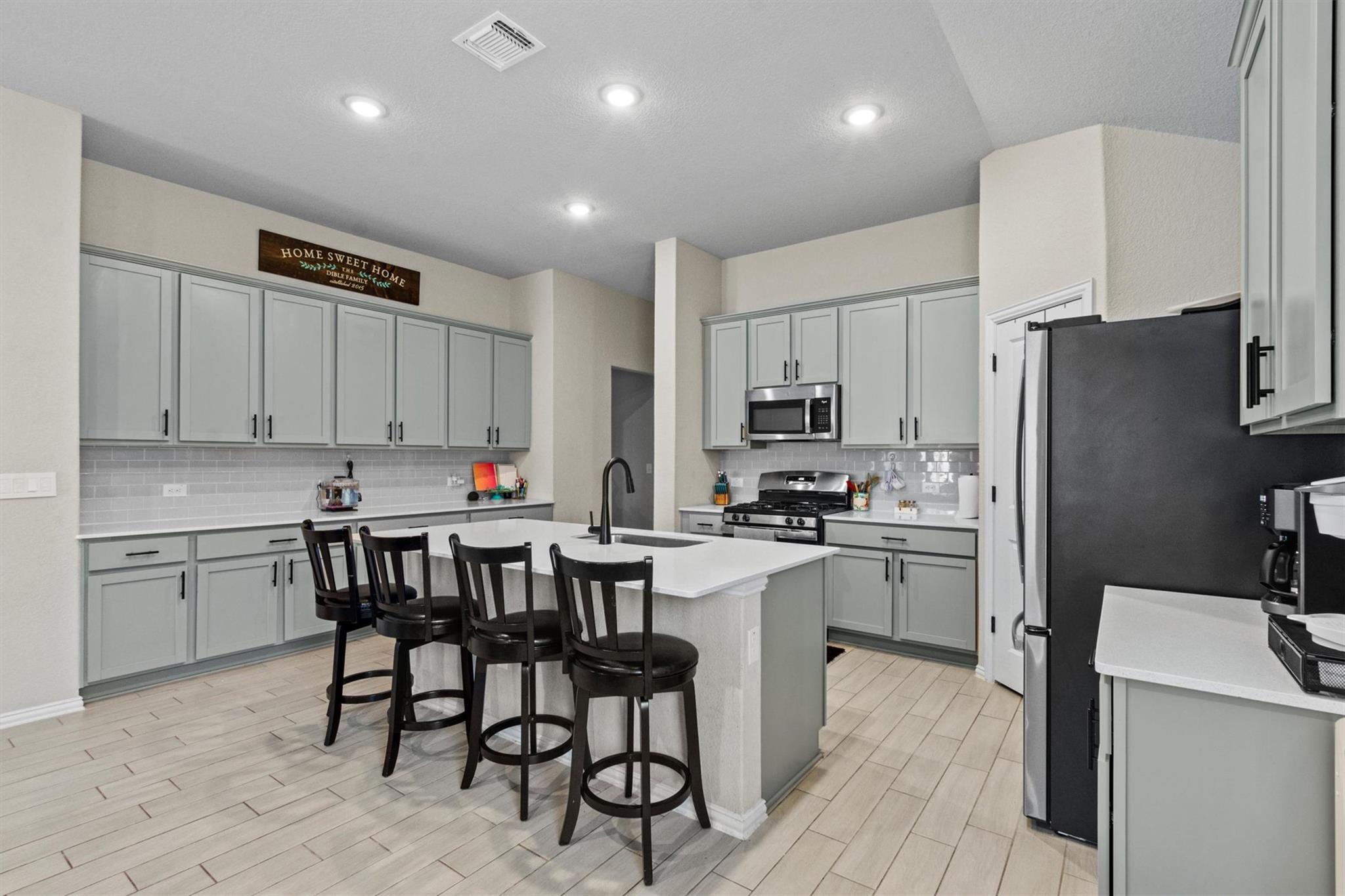 128 Smokebush Trl Property Photo 10