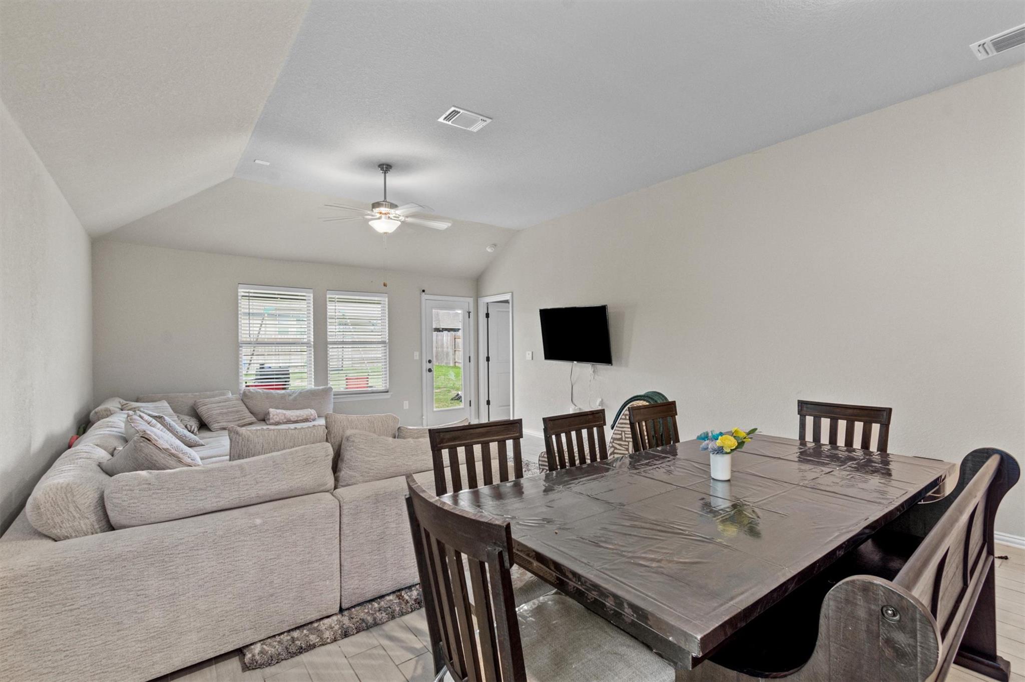 128 Smokebush Trl Property Photo 12