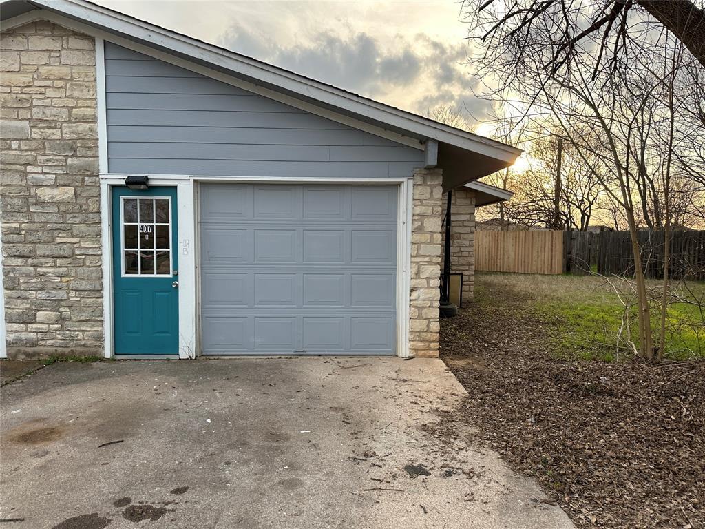 407 Vista West Ct #B Property Photo 1