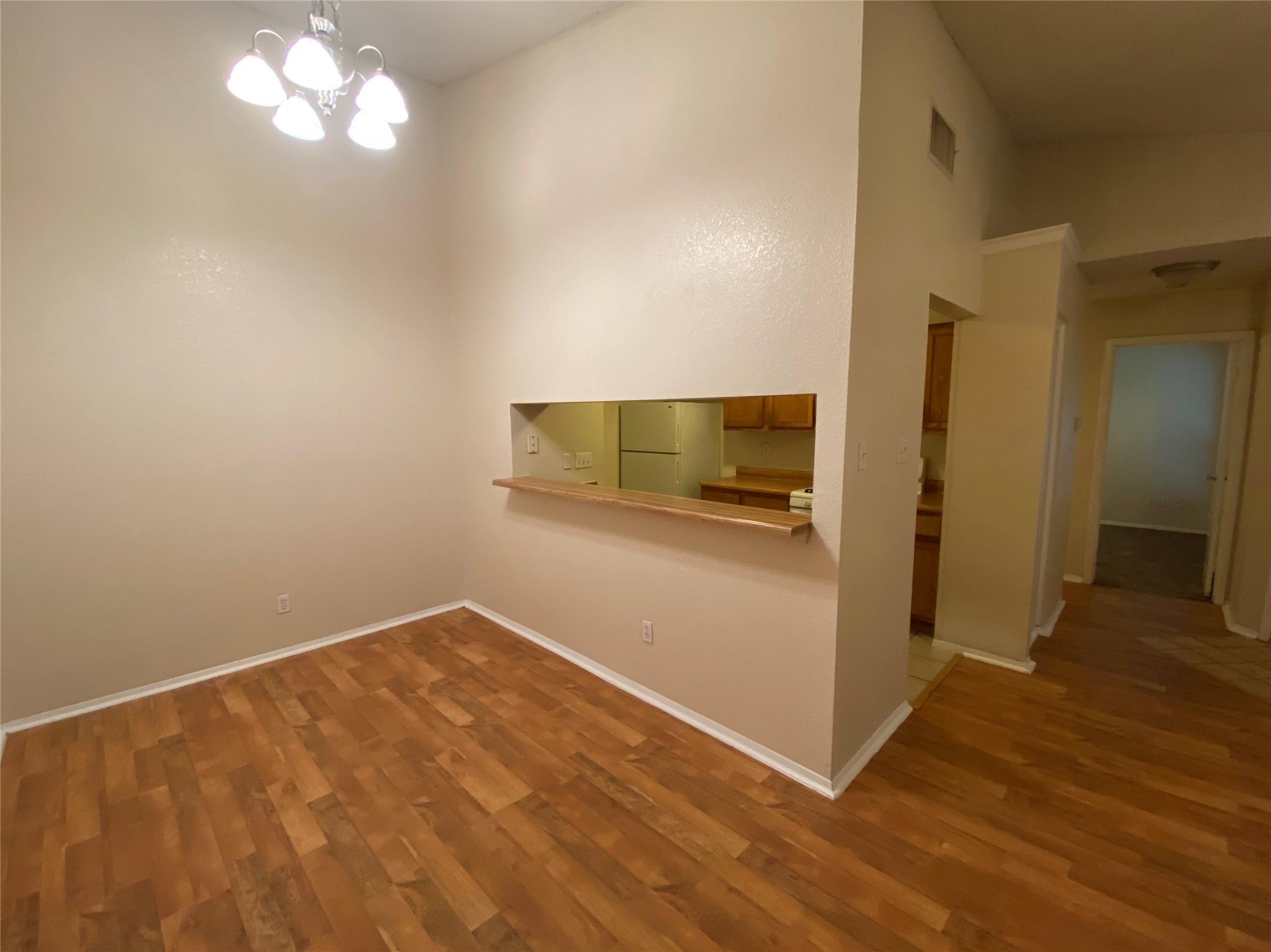 12223 Tyson Cv #b Property Photo 4