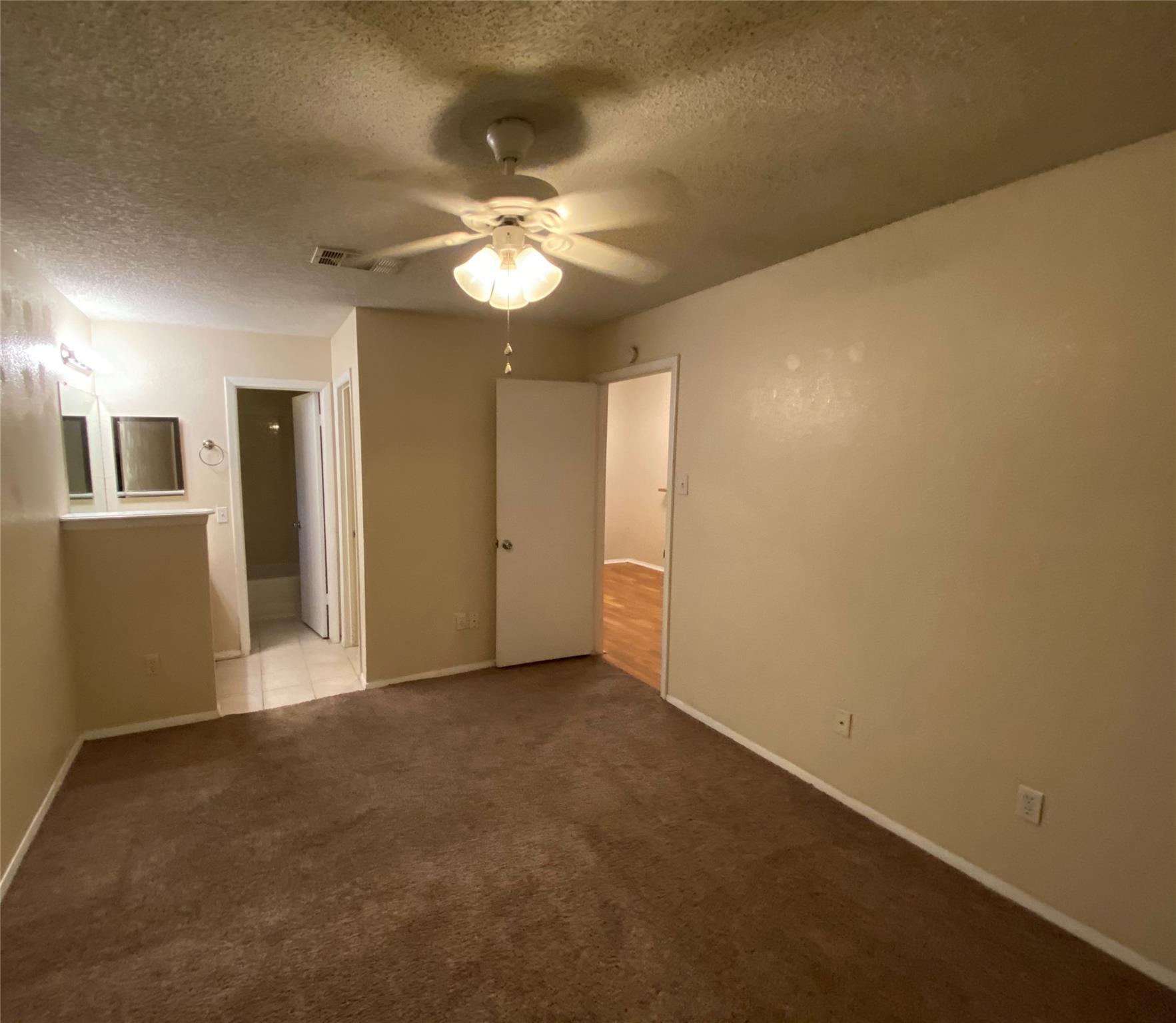 12223 Tyson Cv #b Property Photo 9