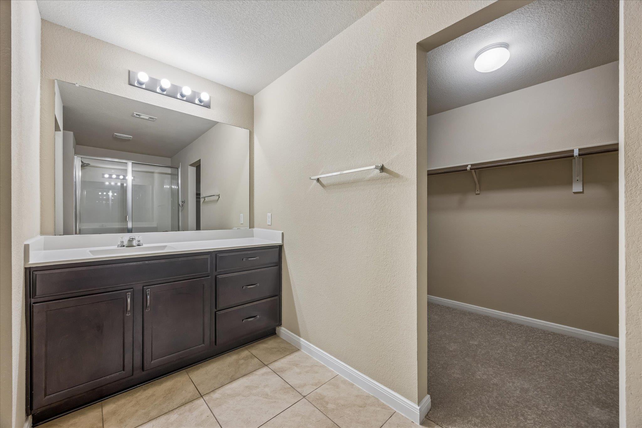 291 Dusky Thrush Dr Property Photo 10