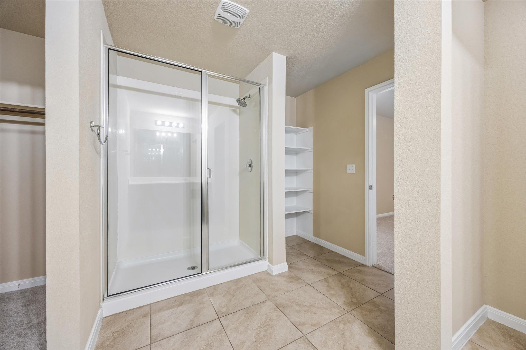291 Dusky Thrush Dr Property Photo 11