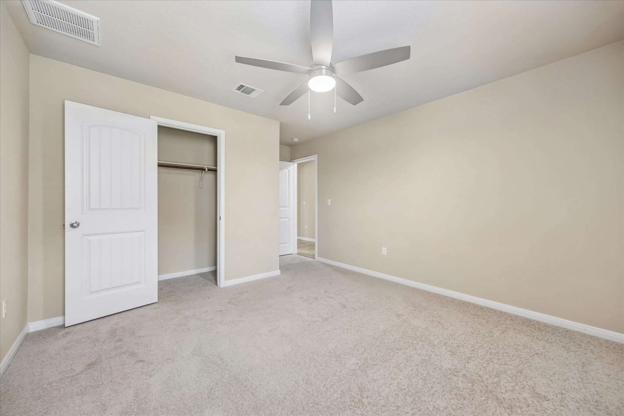 291 Dusky Thrush Dr Property Photo 15