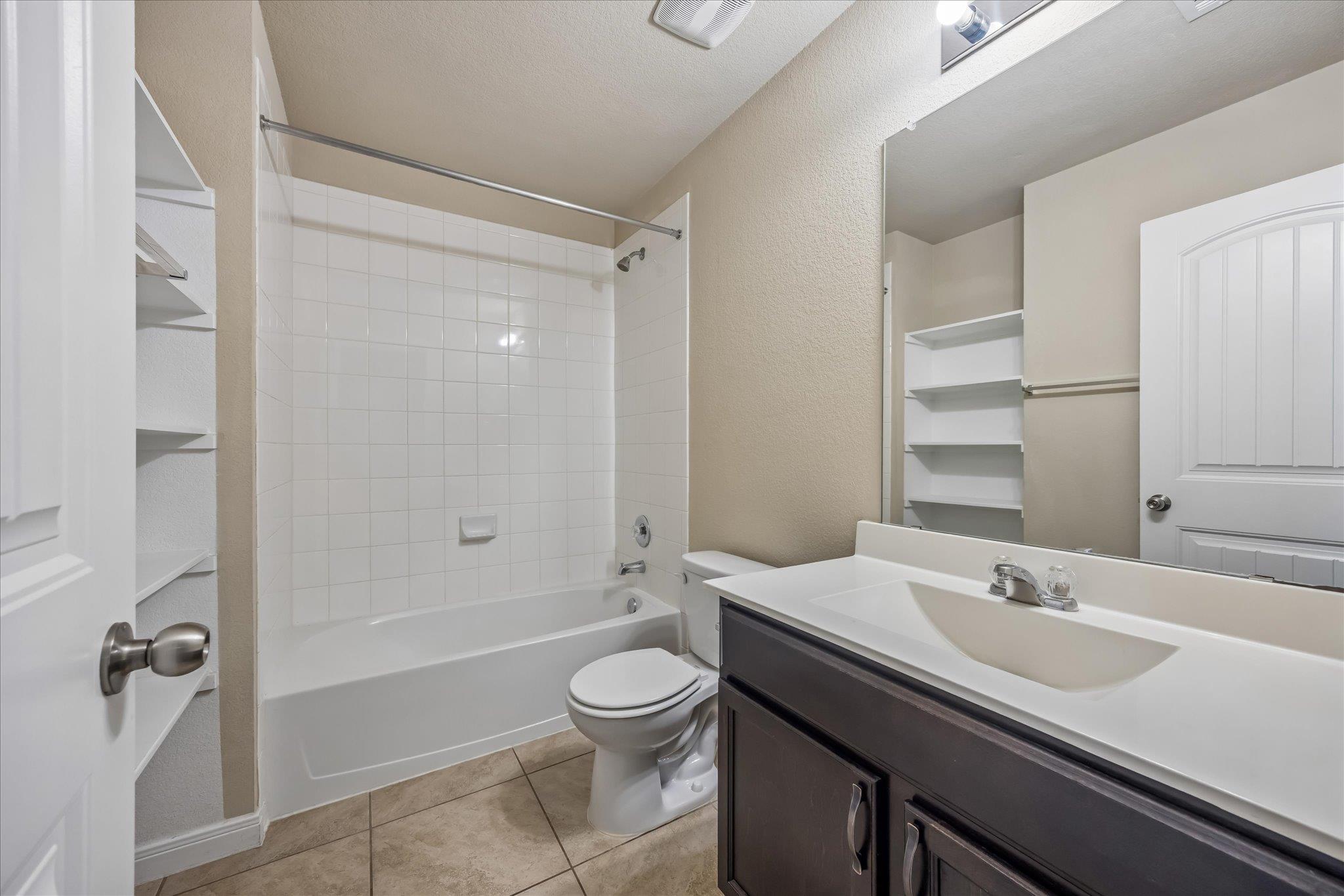 291 Dusky Thrush Dr Property Photo 16