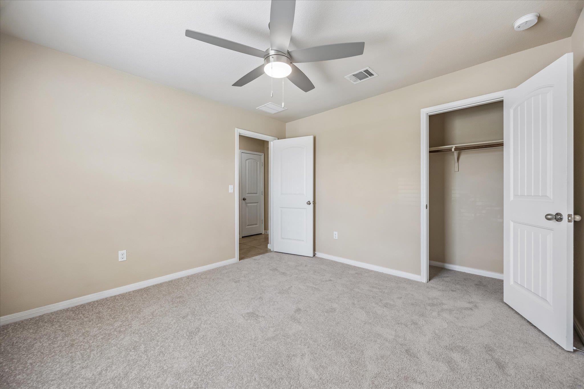 291 Dusky Thrush Dr Property Photo 18