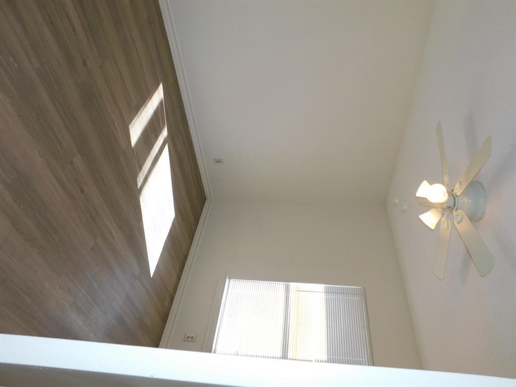 1002 Southwalk St #c Property Photo 6