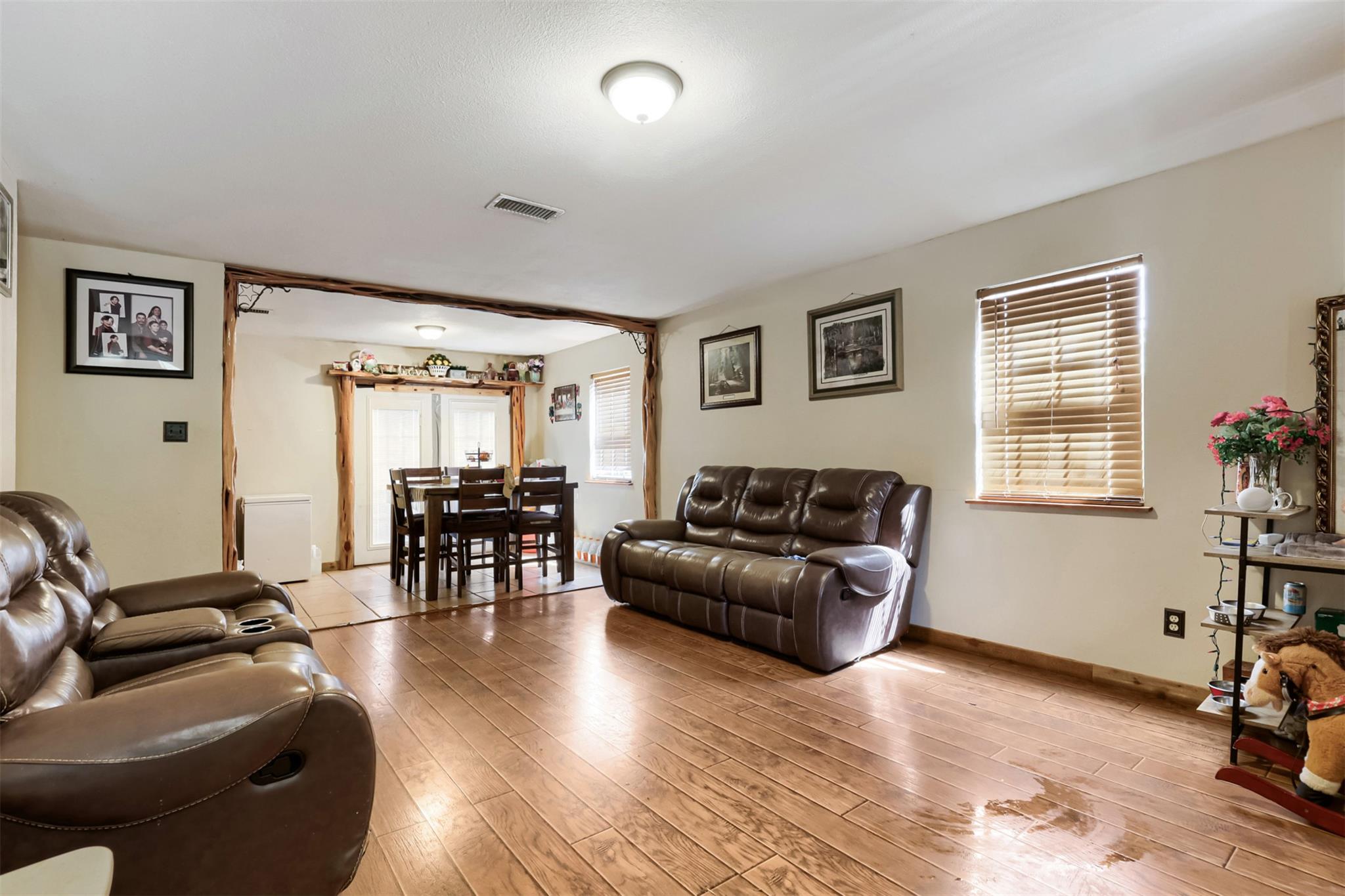 5401 County Road 200 None Property Photo 6